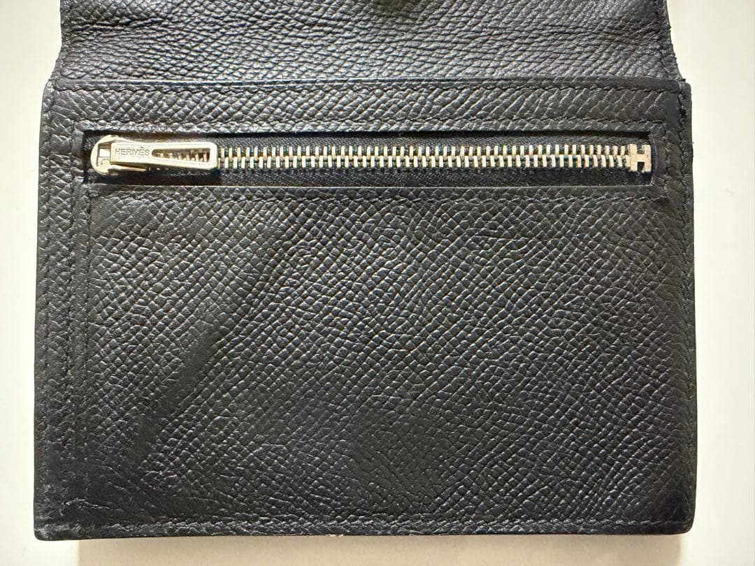 HERMES 二つ折り財布 黒 レザー
