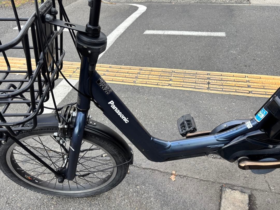 中古20㌅Panasonic電動アシスト自転車　16Ah4点灯　大阪　022番