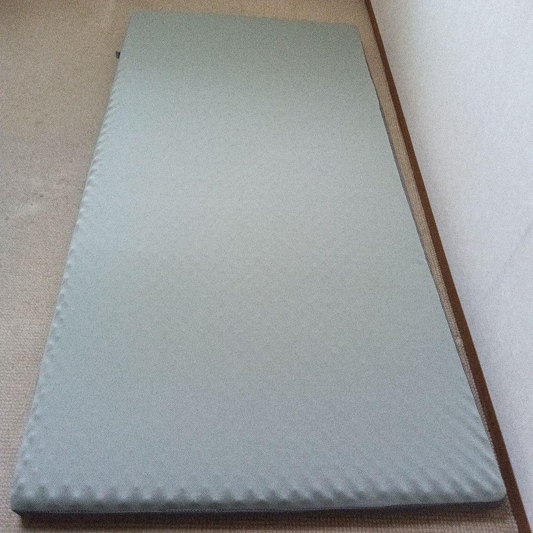 【専用】ラクラ　西川　rakura マットレス　硬め　丸巻き　160ニュートン