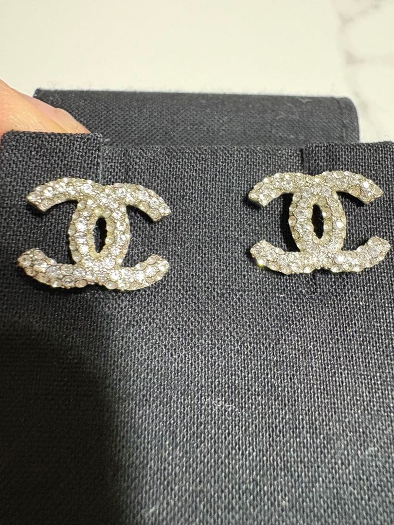 極美品CHANEL シャネル クラシック ダブルC ピアス