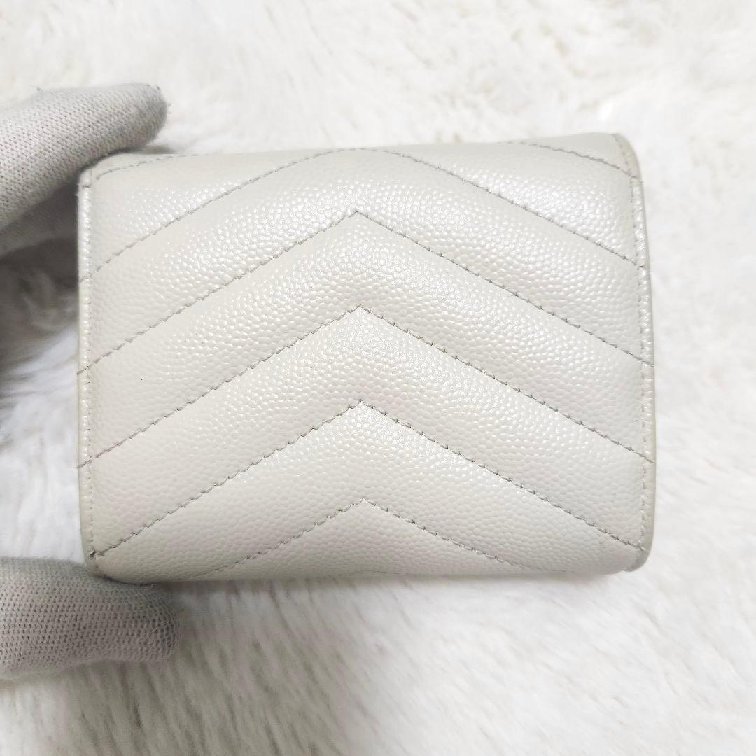 ✨極美品　現行デザイン✨サンローラン　三つ折り　カサンドラ　キャビアスキン