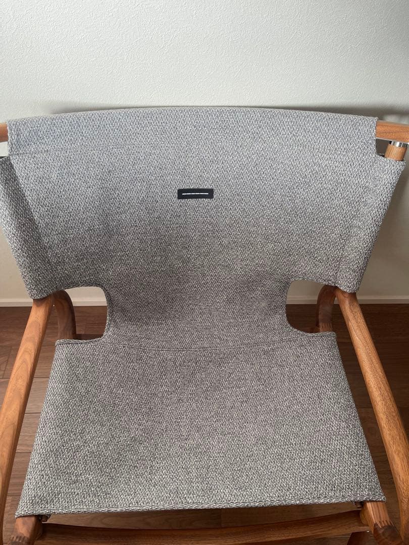 グランドチェア ウォルナット ファブリック グレー/ベージ　used