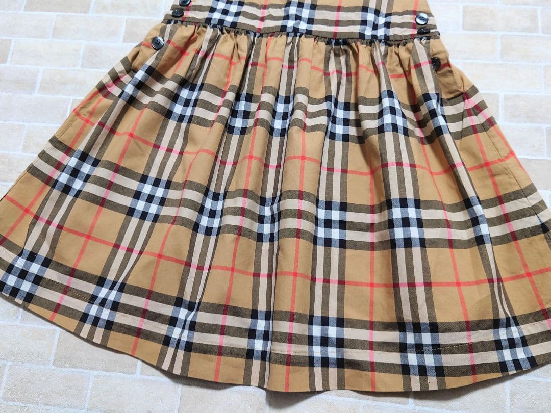 美品　バーバリー　BURBERRY　ノバチェック　ジャンパースカート　4Y　8Y