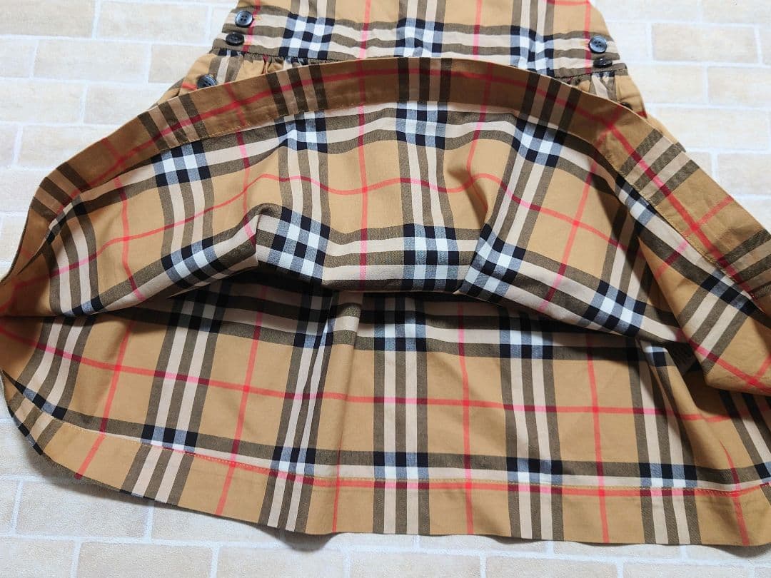 美品　バーバリー　BURBERRY　ノバチェック　ジャンパースカート　4Y　8Y