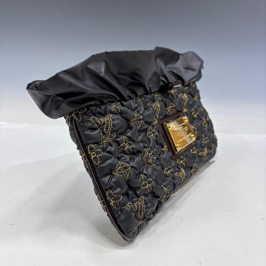 美品【ルイ・ヴィトン】クラッチバッグ/ポシェット・デヴィMM/モノグラム・サテン