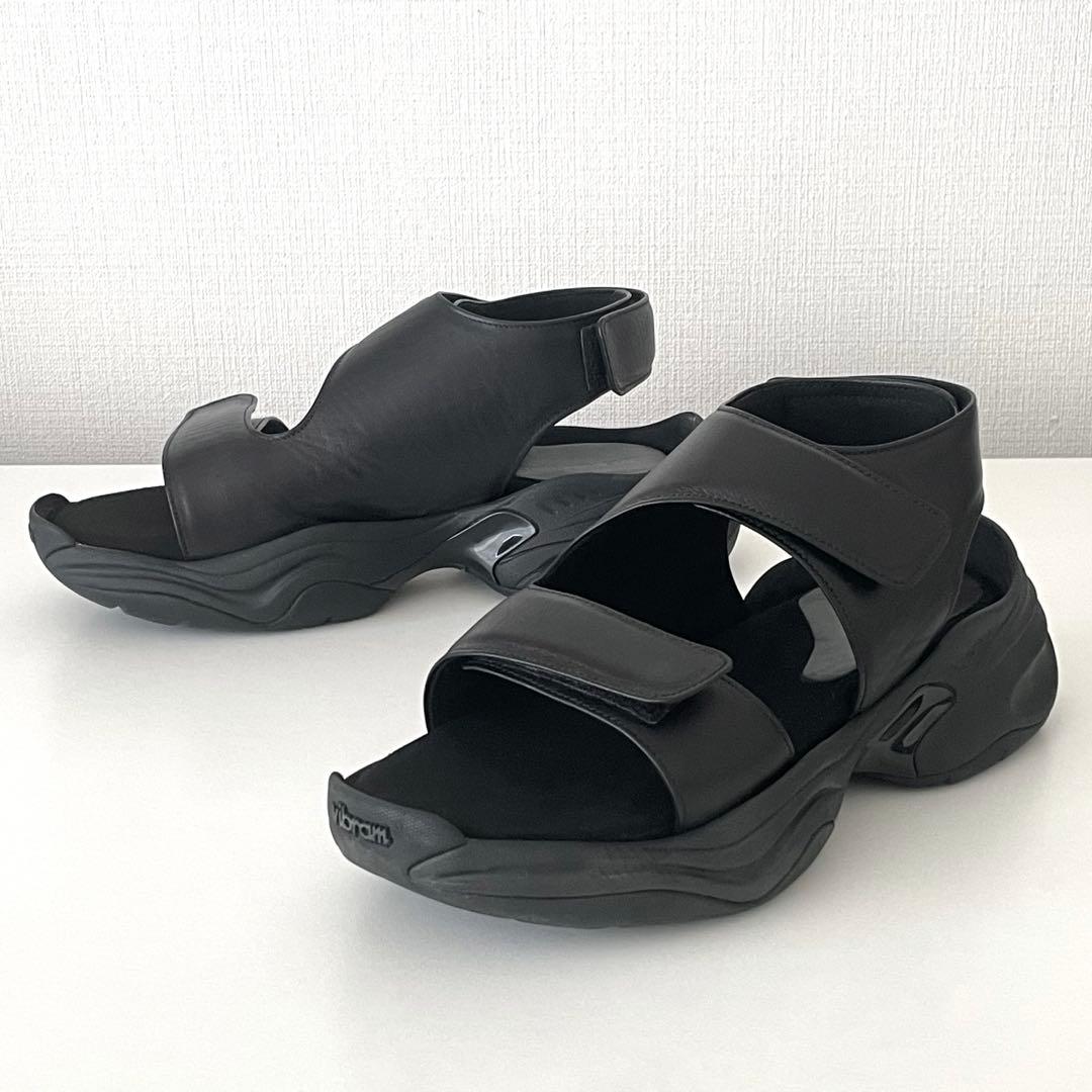 靴 ATTACHMENT 24SS CARF LEATHER SANDAL / 42