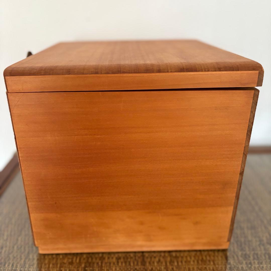 無垢材 × 真鍮 取っ手 ／丁寧な暮らしのための 木製 収納 チェスト