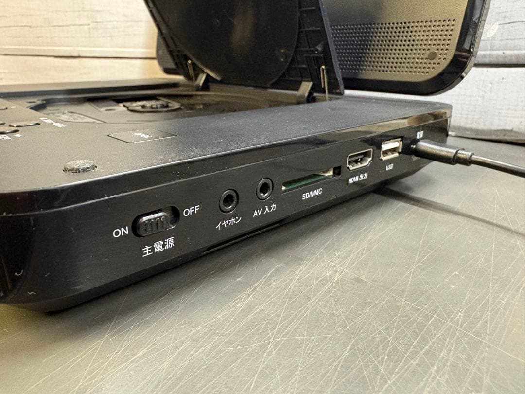 wizz DVDプレイヤー　WPB-S1006