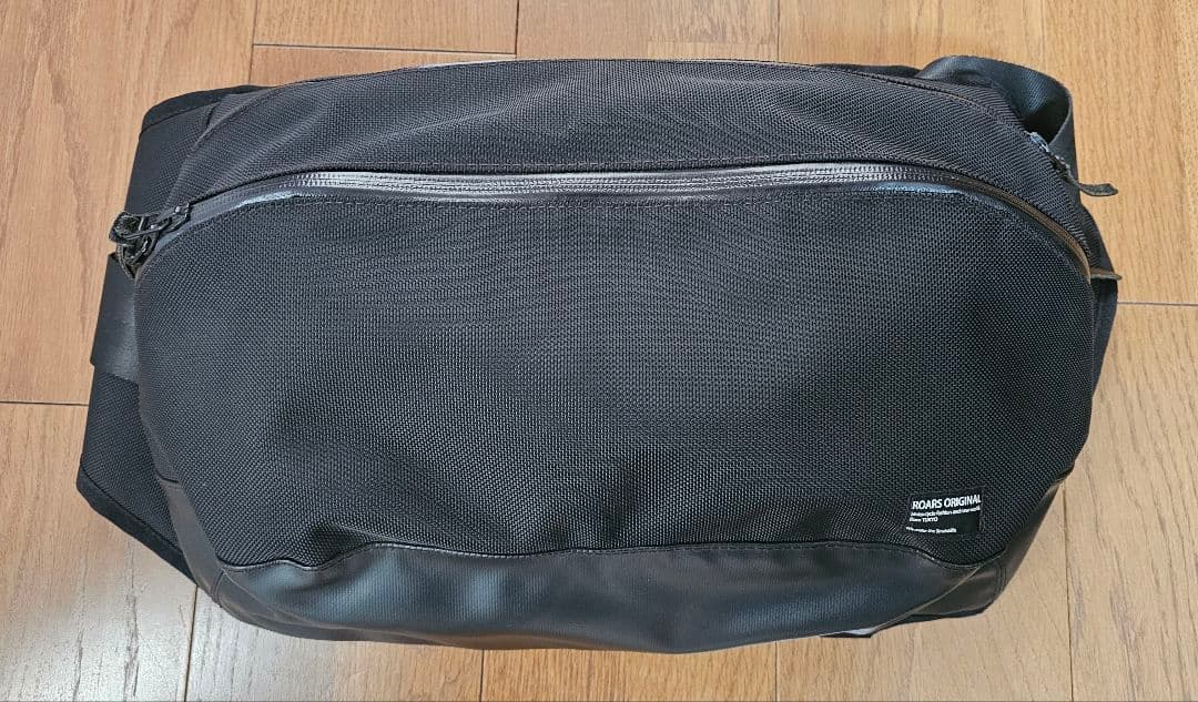 ロアーズオリジナル　BODY BAG（ボディバッグ）