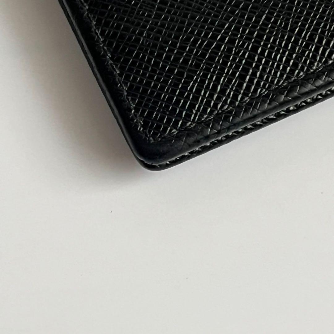 ✨極美品✨　PRADA マネークリップ　サフィアーノ　レザー　黒　ICタグ