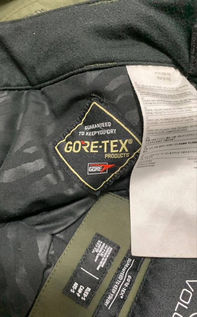 VOLCOM ボルコム ゴアテックス　レディース スノーボード ウェア パンツ