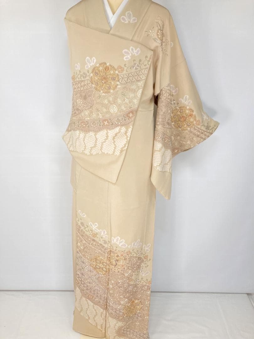 汕頭 蘇州 相良 総刺繍 中国三大 訪問着 袷 正絹 ベージュ クリーム1393