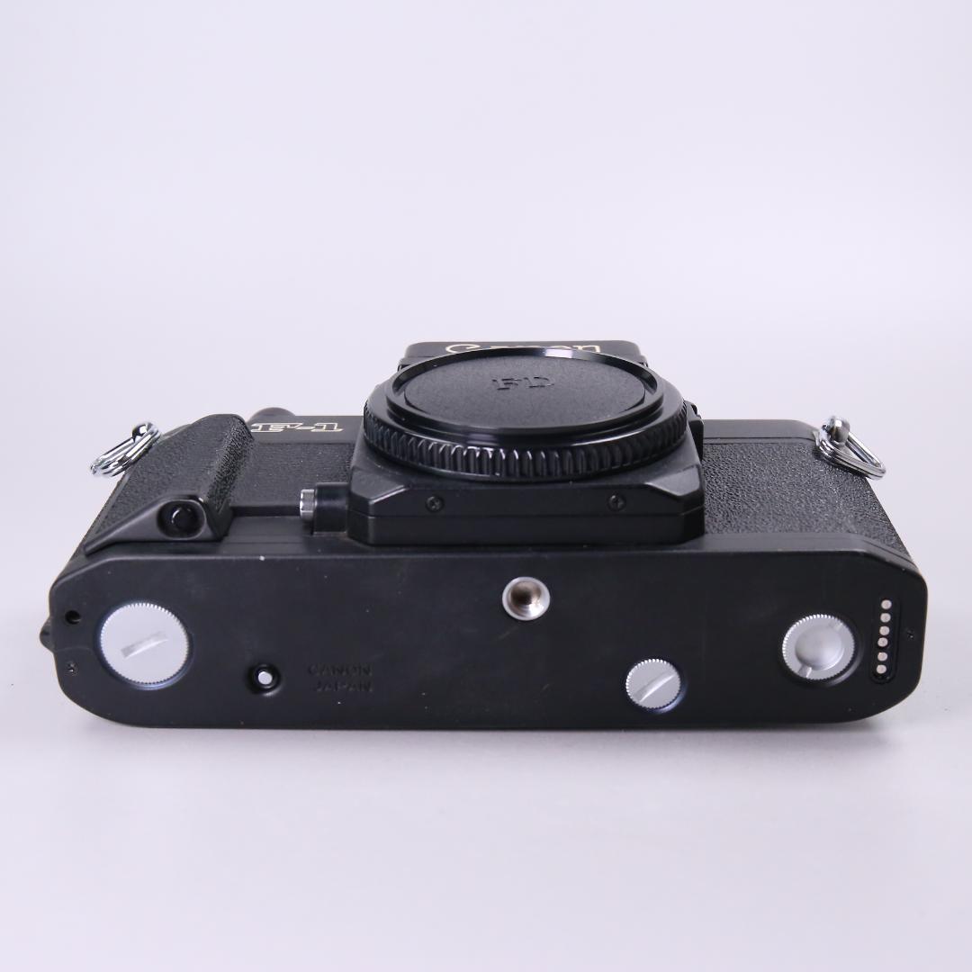 ☆難あり品☆Canon NEW F-1 フィルム一眼レフカメラ　＃489