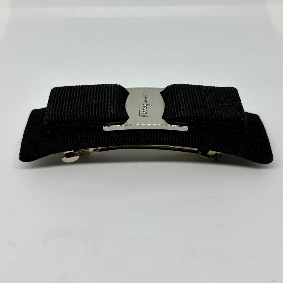 【美品】【フェラガモ】バレッタ ヴァラリボン ブラック ヘアアクセサリー 髪留め