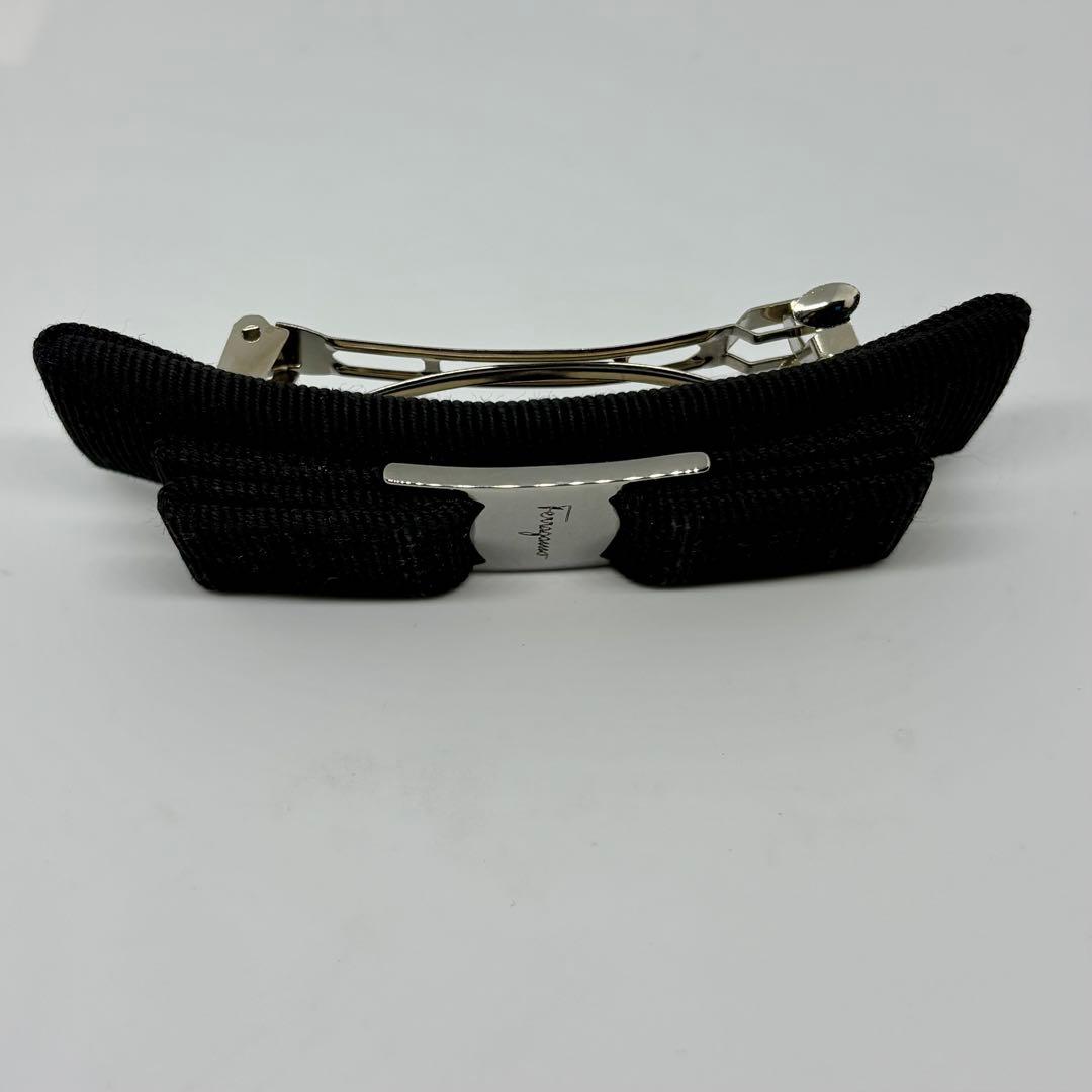 【美品】【フェラガモ】バレッタ ヴァラリボン ブラック ヘアアクセサリー 髪留め