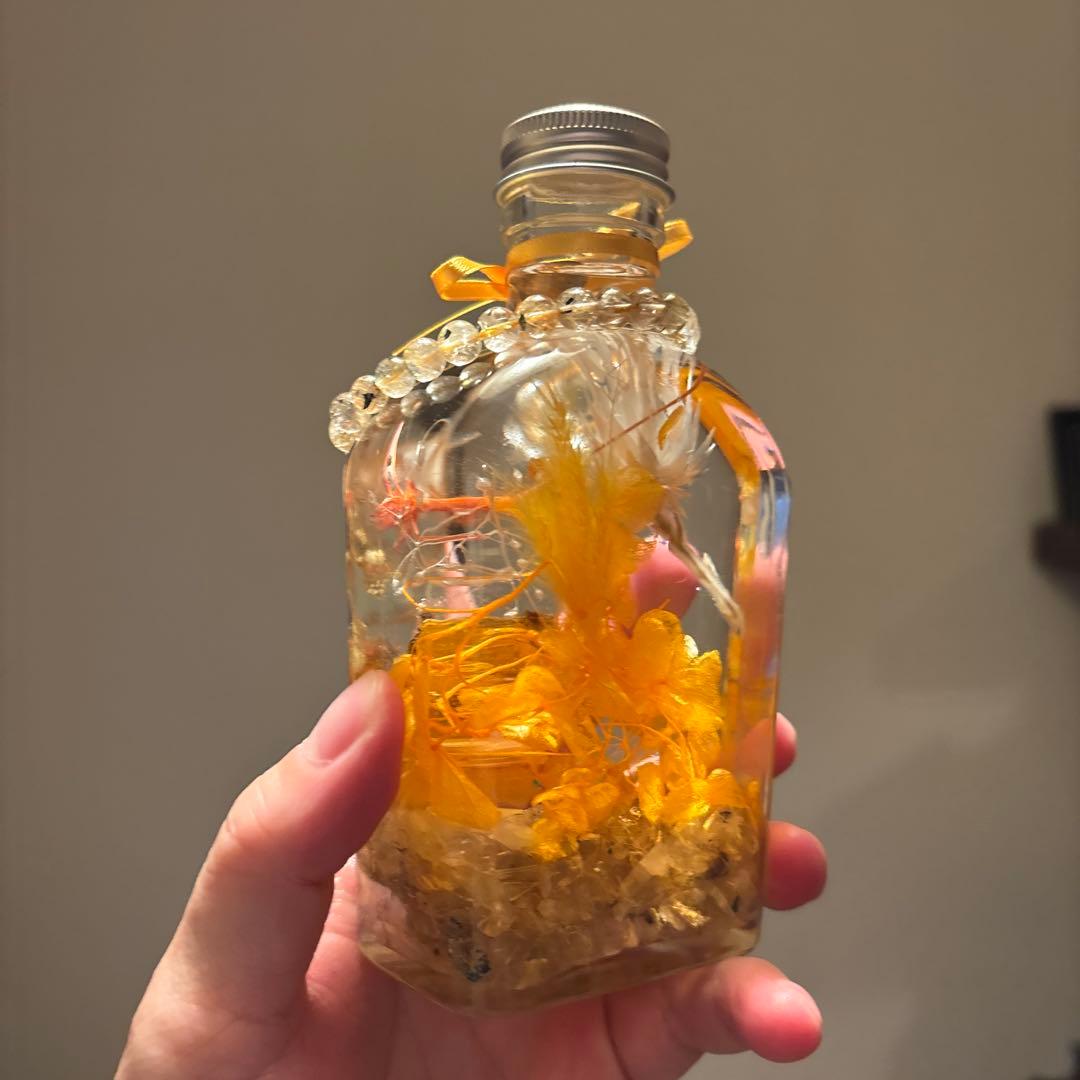 金箔入りのゴールドパワーハーバリウム！ルチル入り！