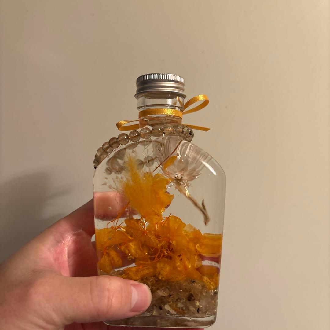 金箔入りのゴールドパワーハーバリウム！ルチル入り！