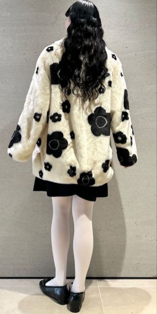 新品【LILY BROWN×MARY QUANT】デイジービジュー釦ファーコート