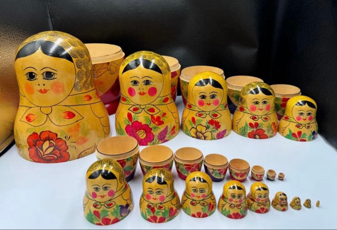 出品終了‼️ソビエト　アンティーク　セミョーノフ社、巨大なマトリョーシカ　14組