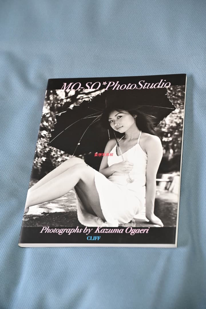 魚返一真　限定版を含むオリジナル写真集１１冊セット