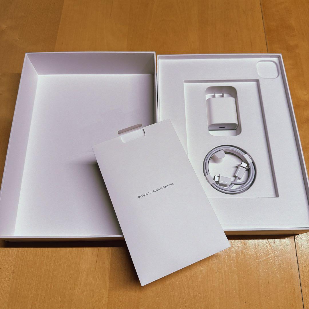 Apple iPad シルバー 本体 + Apple Pencil