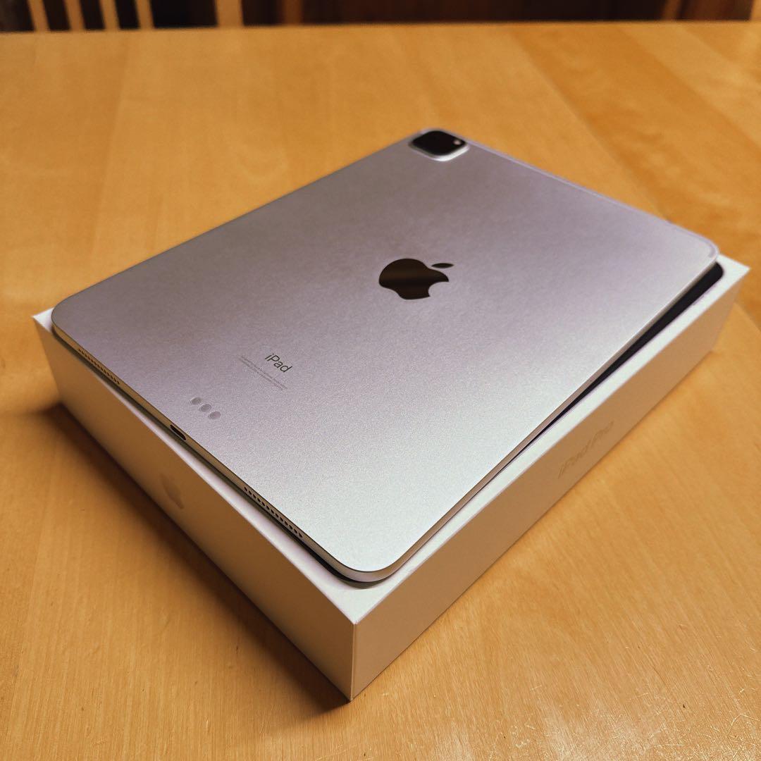 Apple iPad シルバー 本体 + Apple Pencil