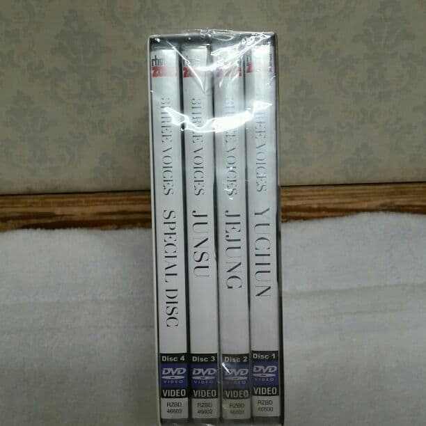 ミュージック 3HREE VOICES /JYJ