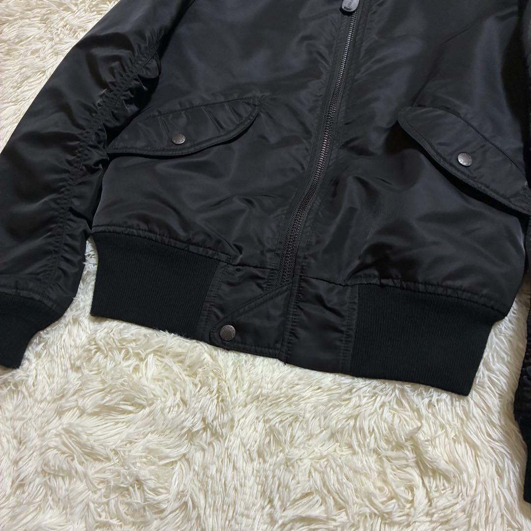 極美品 AVIREX フライトジャケット アーチロゴ コマーシャルロゴ M 黒