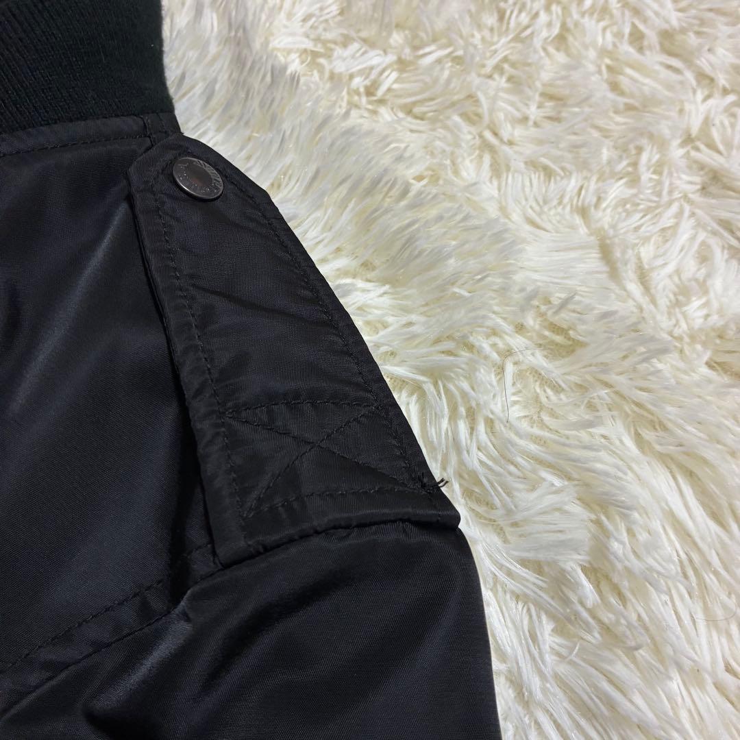 極美品 AVIREX フライトジャケット アーチロゴ コマーシャルロゴ M 黒