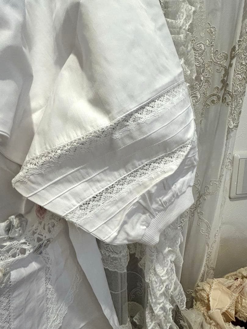 タク付き新品未使用さえらヒスクローネコットン 割烹着おまけ❤️さえらフリフリカゴ❤️