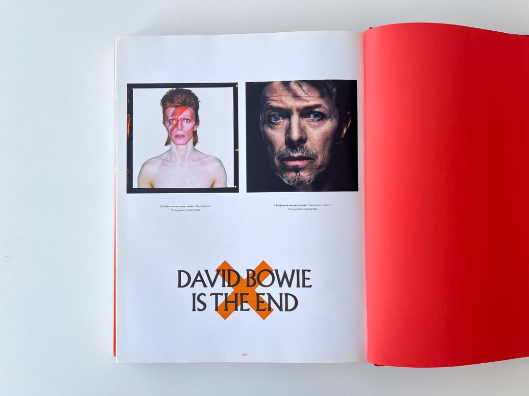 David Bowie: Is ハードカバー　英語版