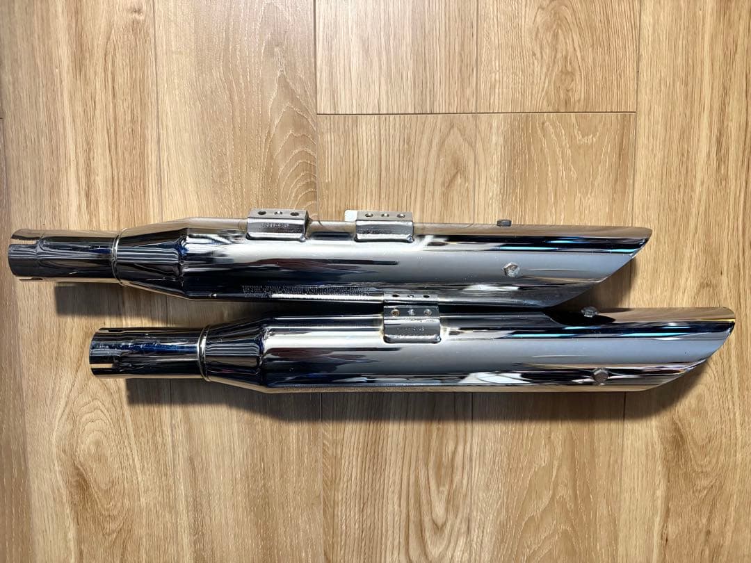 スクリーミンイーグルⅡ 　スリップオン スラッシュカットマフラー