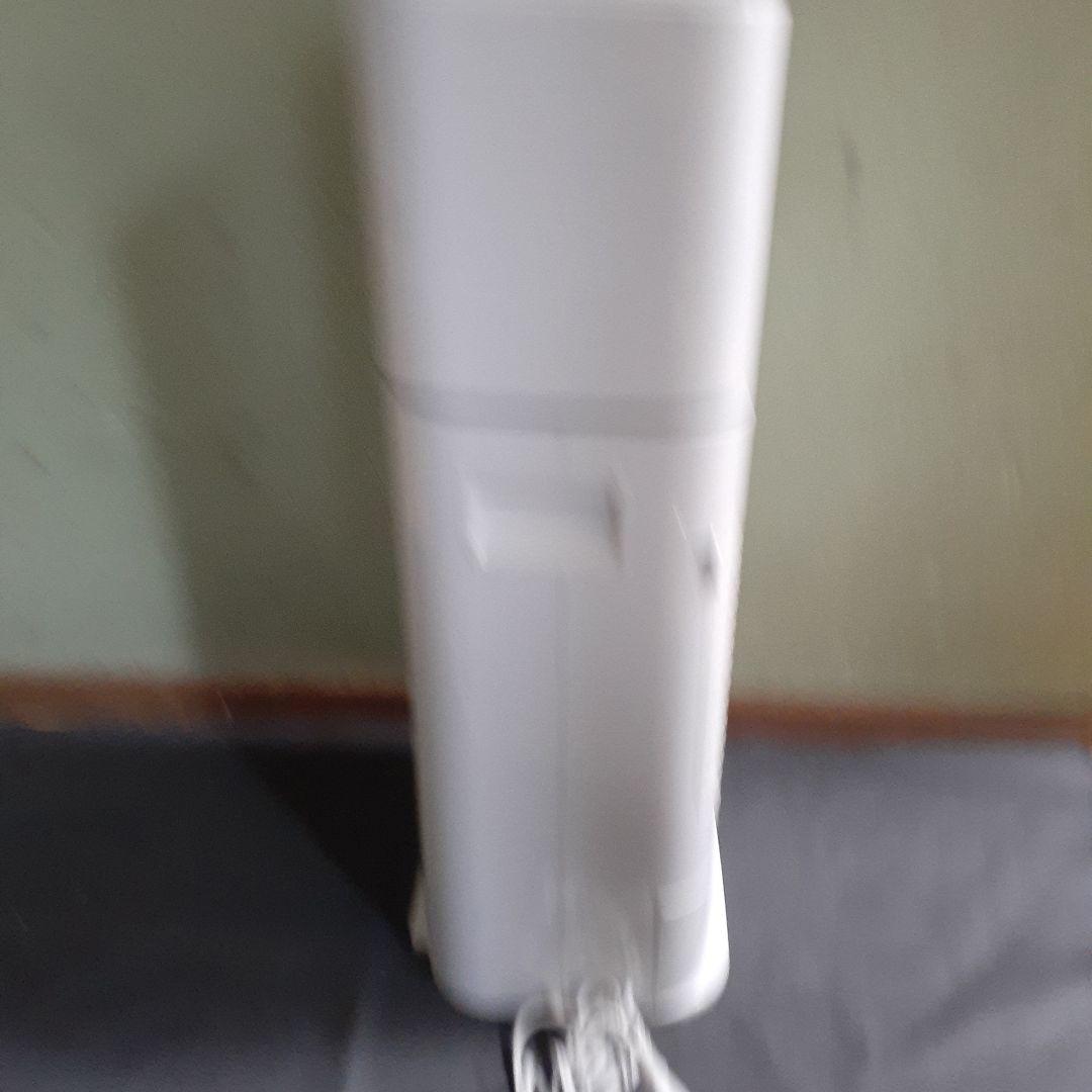 アイリスオーヤマ　衣類乾燥除湿器　IJD-150-WH