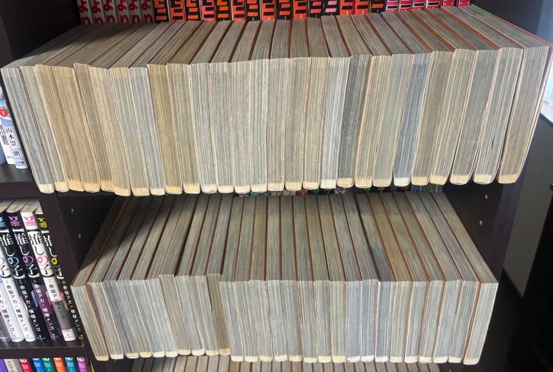 名探偵コナン　100巻セット　105巻➕犯人の犯沢さん6巻セット➕おまけ