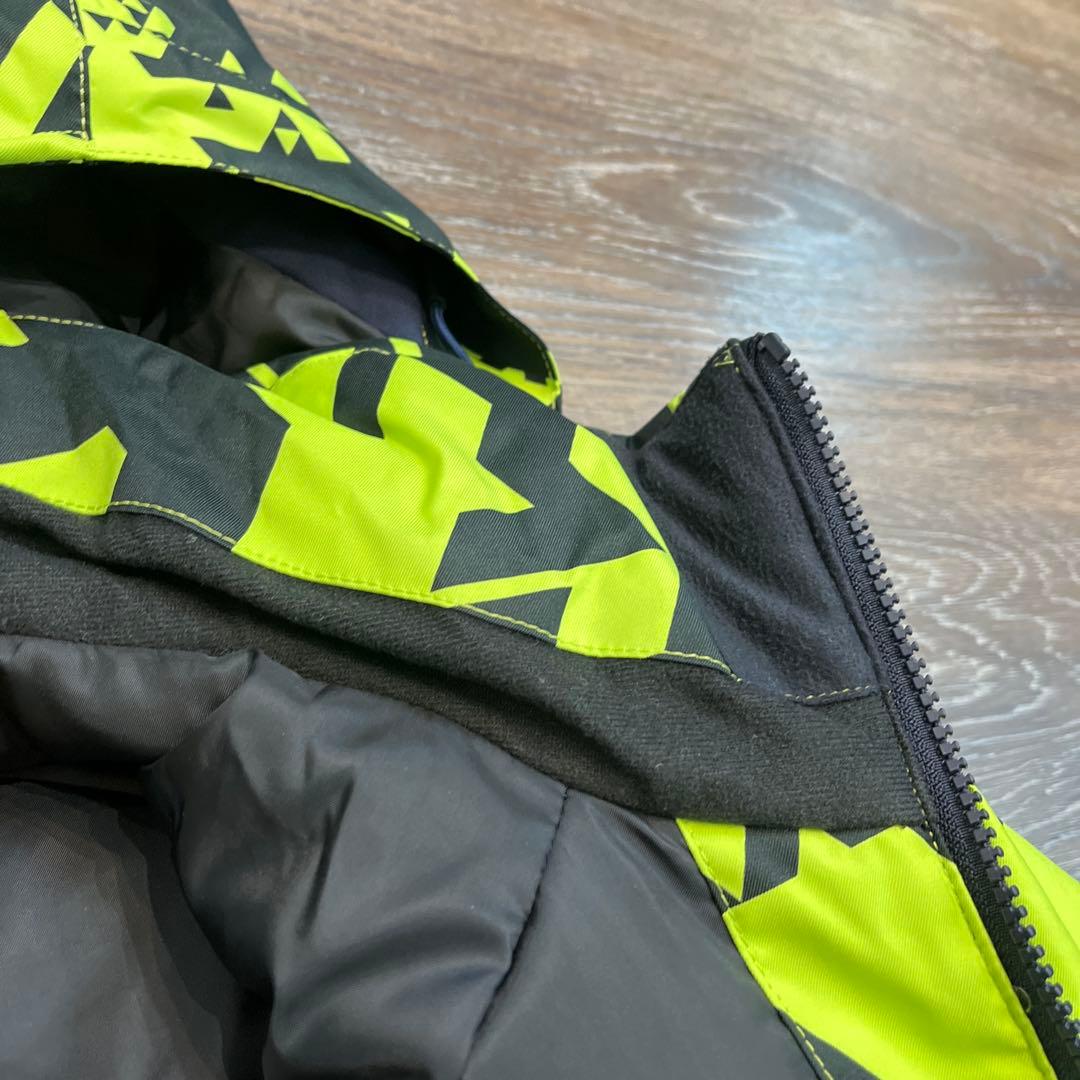 デサント　M美品　スキーウェア　メンズ　男性 セットアップ　上下