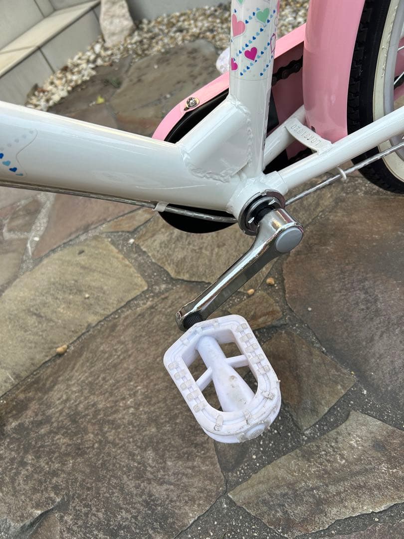 自転車　子供　18インチ　補助輪あり　ヘルメット付き