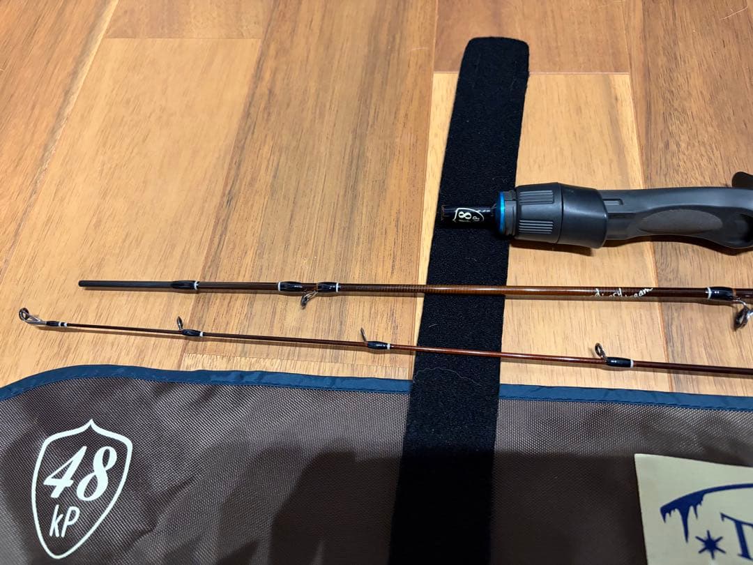 クプアス48 ボンバダ ツララ