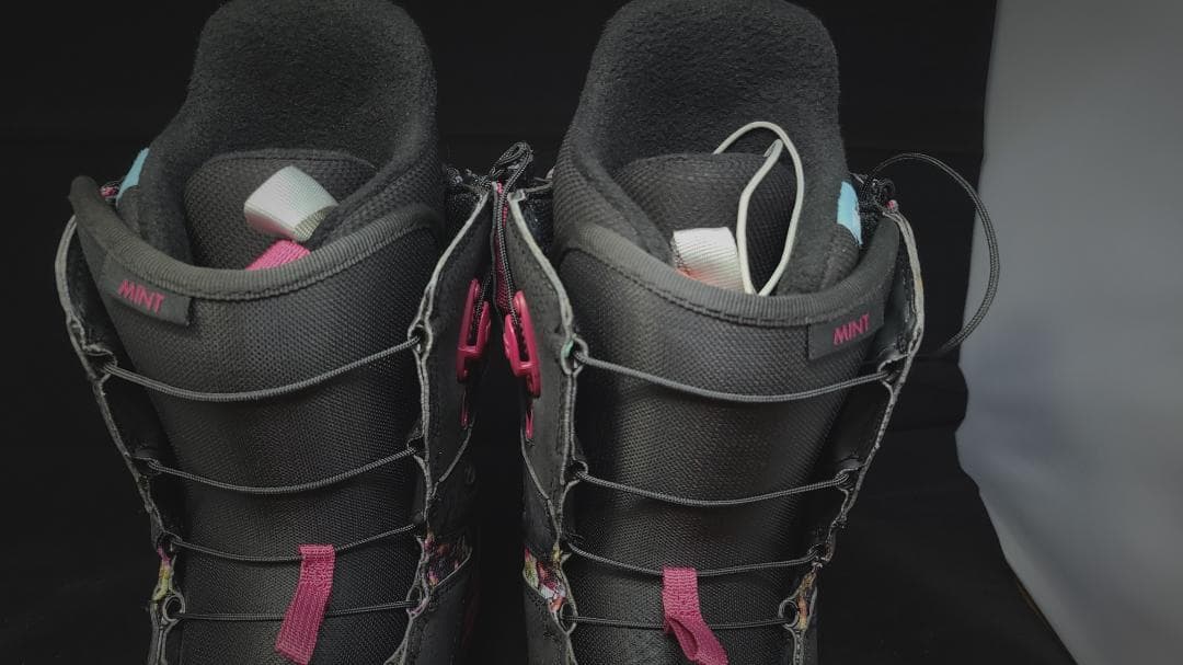 バートン BURTON MINT-ASIAN FIT 23cm スノーボード