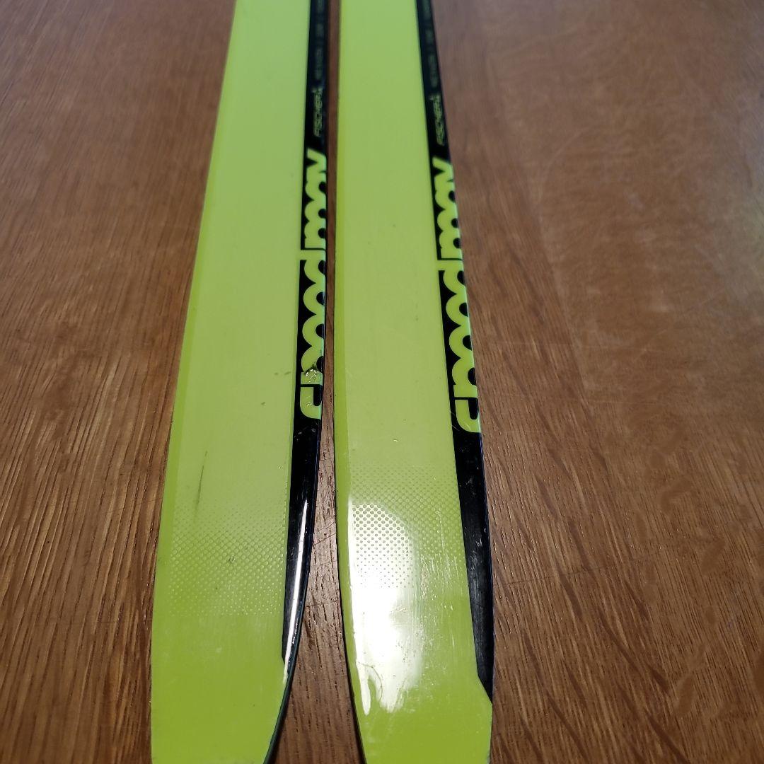 ラオッつ。スキー板　FISCHER 　202㎝。