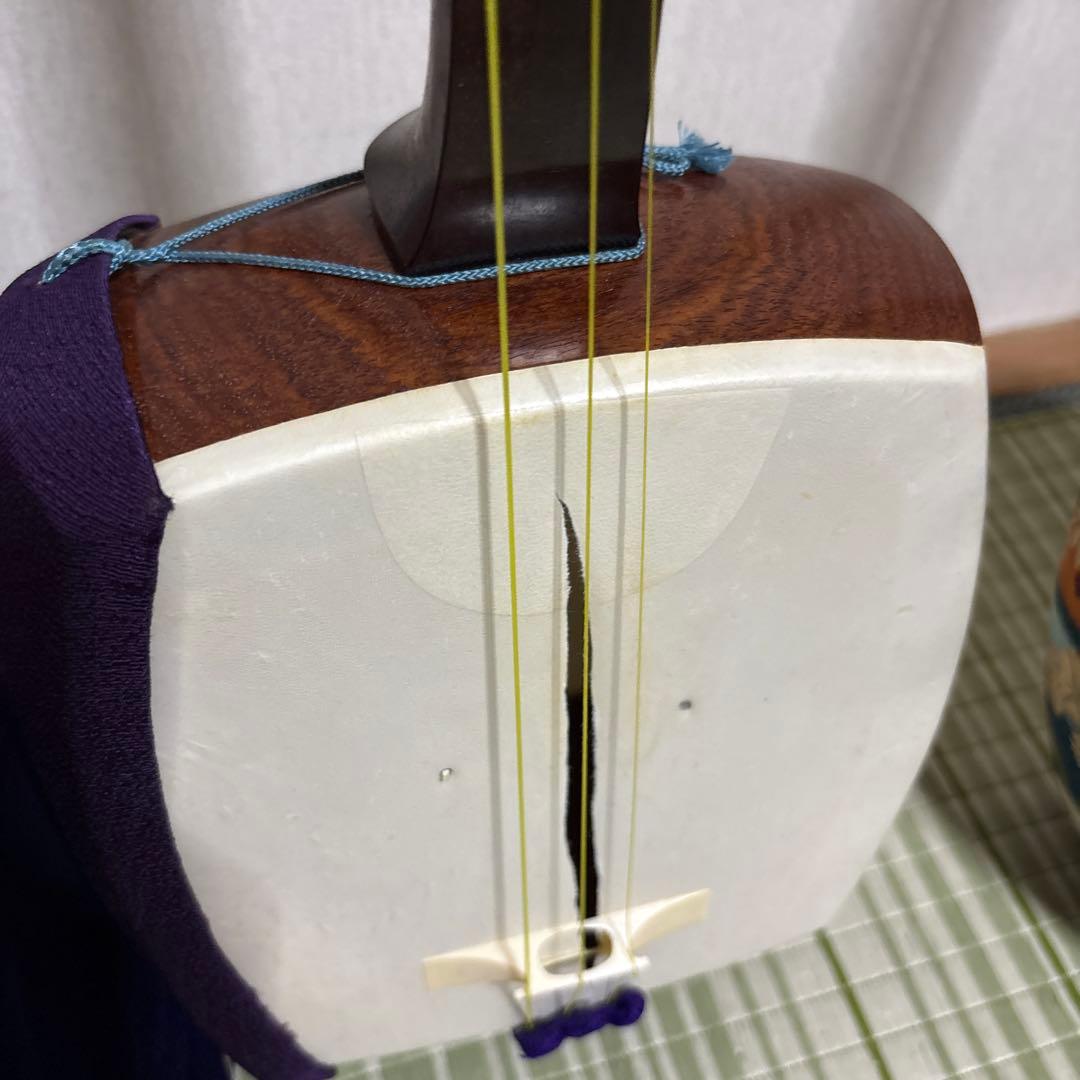 三味線　2本 K9 金　皮破れ　和楽器　胴内部ギザギザ有り