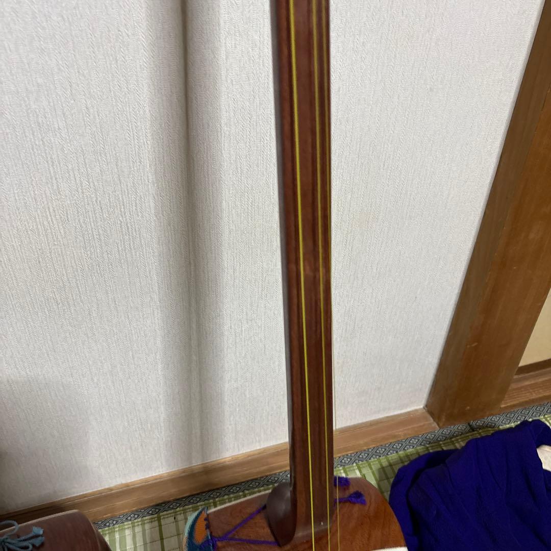 三味線　2本 K9 金　皮破れ　和楽器　胴内部ギザギザ有り