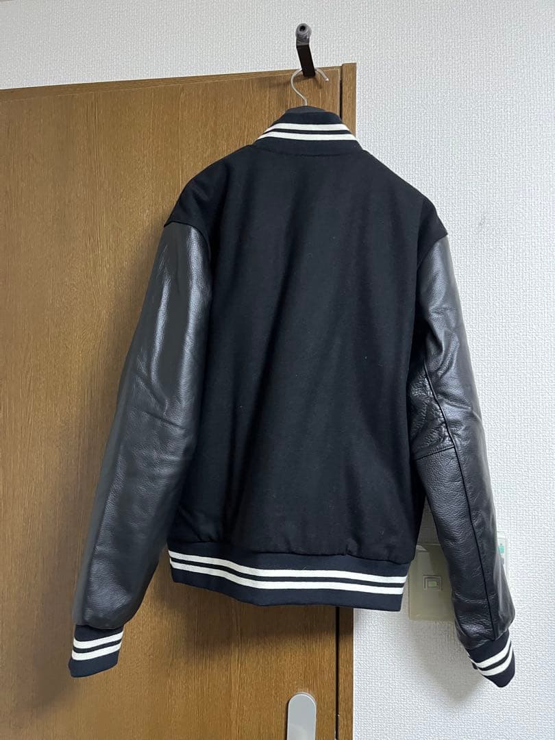 ナイキ　NIKE VARSITY JKT スタジャンレザーS新品