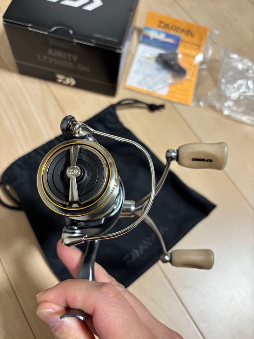 [1/16で一旦取下げ/限定値引]【極美品】23エアリティLT2500S-DH