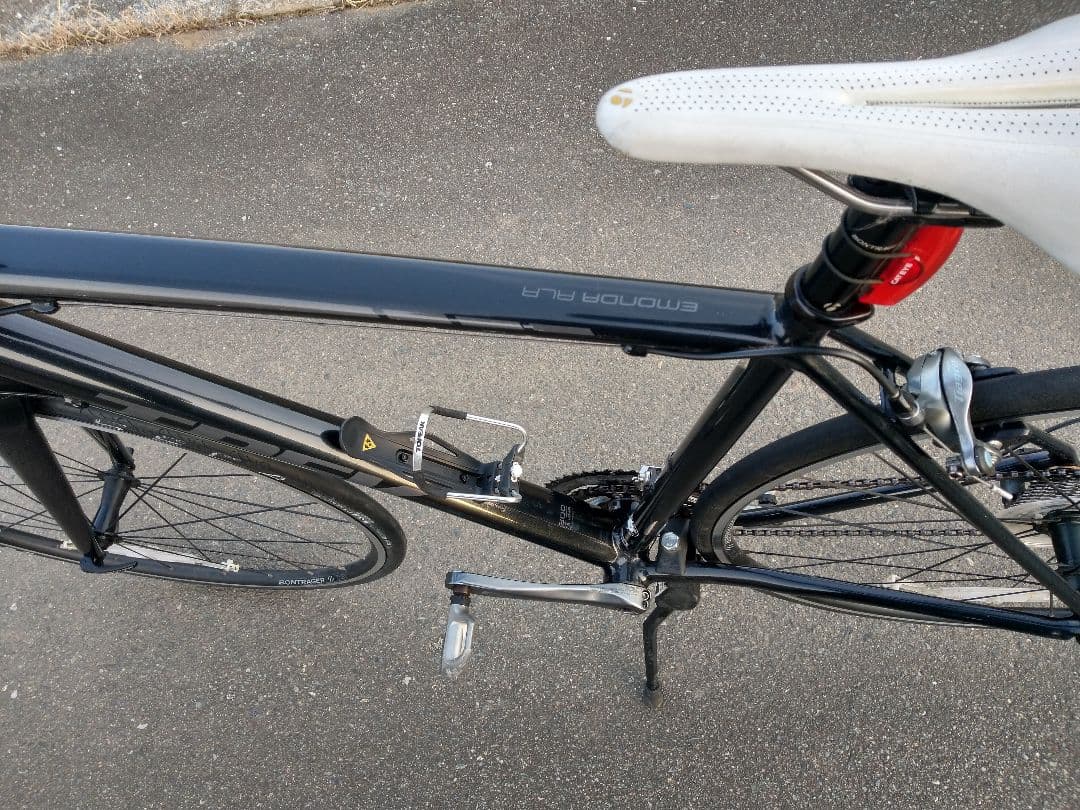 トレック 　TREK　 エモンダ EMONDA ALR4　　ロードバイク