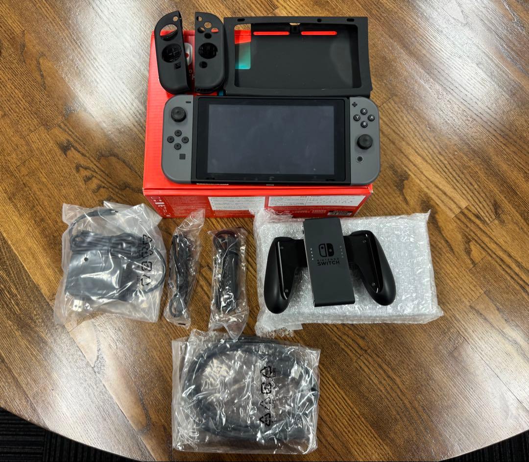 Nintendo Switch グレー 本体 未使用品