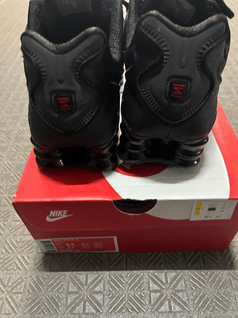 値下げ交渉可能　　ナイキショックス黒