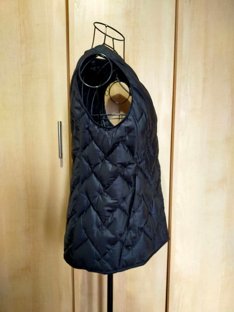 美品♡モンベルスペリオダウンラウンドネックベスト　レディースＬ