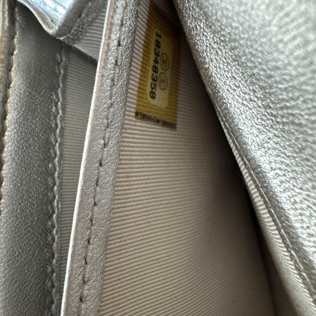 正規品！CHANEL 長財布　シルバー