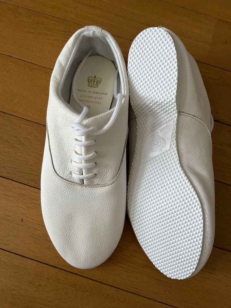 クラウン　ホワイトレザー レースアップシューズ UK6