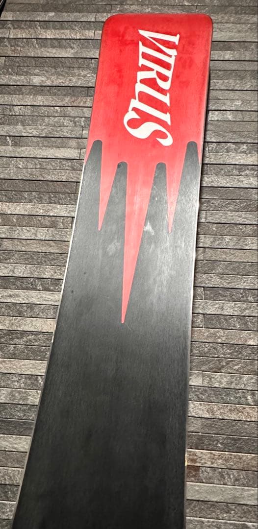 Virus Alien エイリアン ヴィルズ